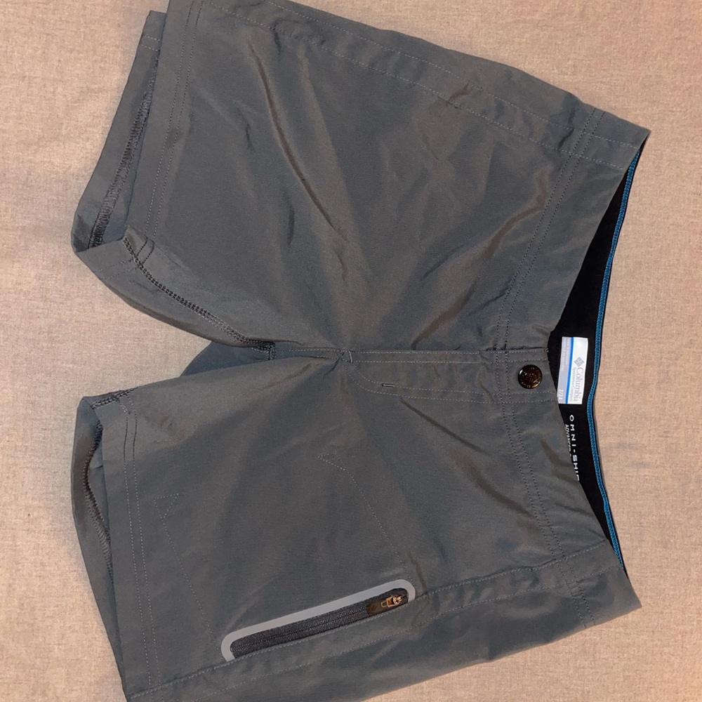 Columbia Shorts